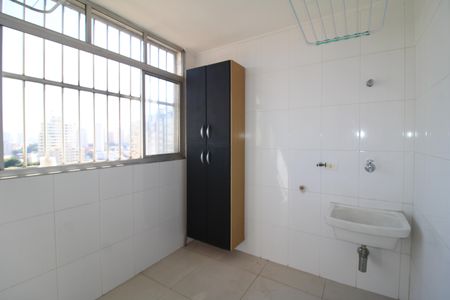Apartamento à venda com 108m², 3 quartos e 2 vagasÁrea de Serviço