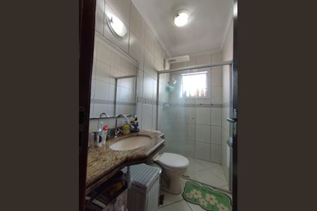 Casa à venda com 175m², 3 quartos e 3 vagas Casa à venda com 175m², 3 quartos e 3 vagasBanheiro da Suíte 3
