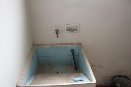 Casa à venda com 279m², 4 quartos e 6 vagasÁrea de Serviço 2