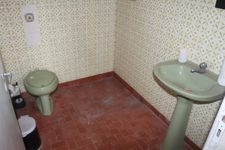 Casa à venda com 279m², 4 quartos e 6 vagasBanheiro 3