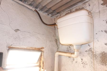 Casa à venda com 279m², 4 quartos e 6 vagasBanheiro 2