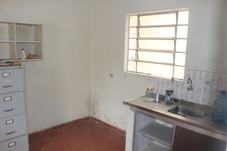 Casa à venda com 279m², 4 quartos e 6 vagasCozinha 2