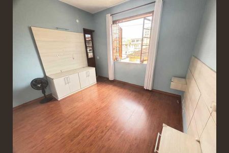 Apartamento à venda com 80m², 2 quartos e 1 vaga