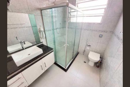 Apartamento à venda com 80m², 2 quartos e 1 vaga