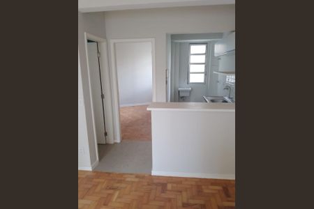 Apartamento à venda com 34m², 1 quarto e sem vaga