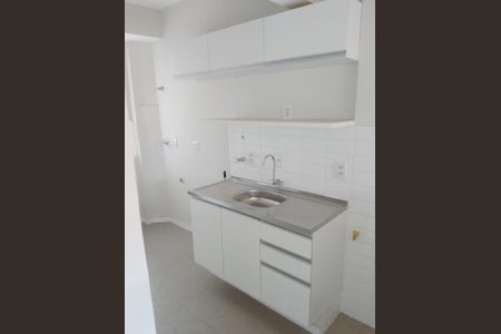 Apartamento à venda com 34m², 1 quarto e sem vaga