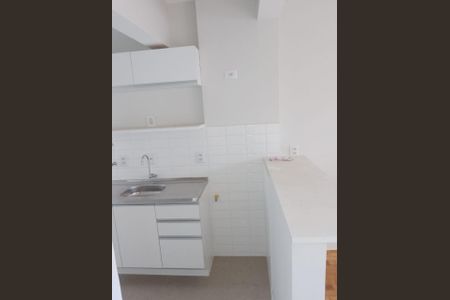 Apartamento à venda com 34m², 1 quarto e sem vaga