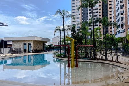 Apartamento à venda com 39m², 1 quarto e sem vagaÁrea comum - Piscina