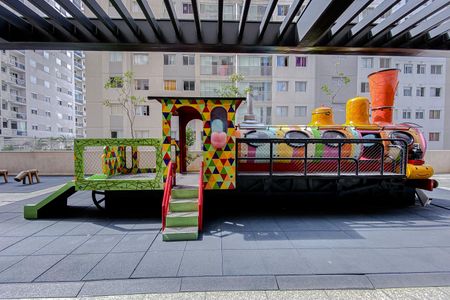 Apartamento à venda com 39m², 1 quarto e sem vagaÁrea comum - Playground