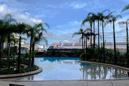 Apartamento à venda com 39m², 1 quarto e sem vagaÁrea comum - Piscina