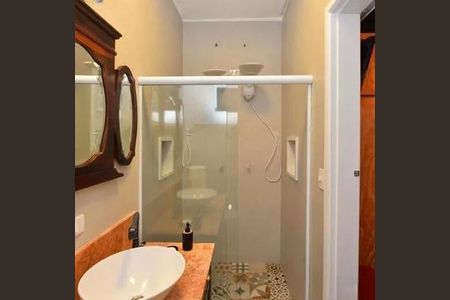 Casa à venda com 95m², 2 quartos e sem vaga