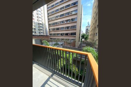 Apartamento à venda com 72m², 1 quarto e 1 vaga