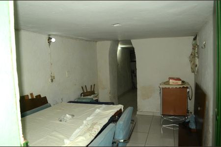 Casa à venda com 274m², 3 quartos e 3 vagasPorão