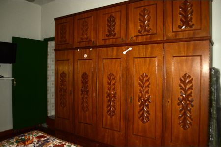 Casa à venda com 274m², 3 quartos e 3 vagasQuarto 1 - Armários