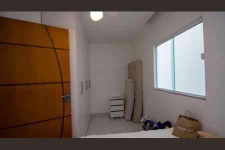 Casa de condomínio à venda com 250m², 4 quartos e 2 vagasSuíte 2