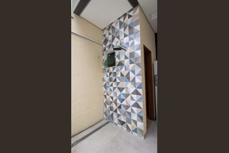 Casa de condomínio à venda com 250m², 4 quartos e 2 vagasChuveirão