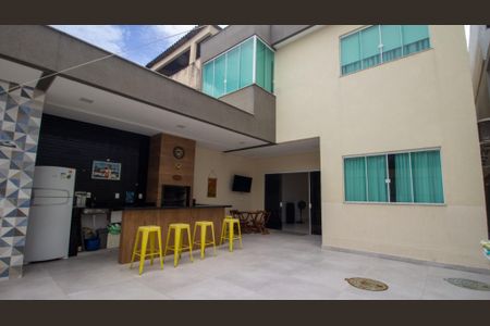 Casa de condomínio à venda com 250m², 4 quartos e 2 vagasÁrea Gourmet