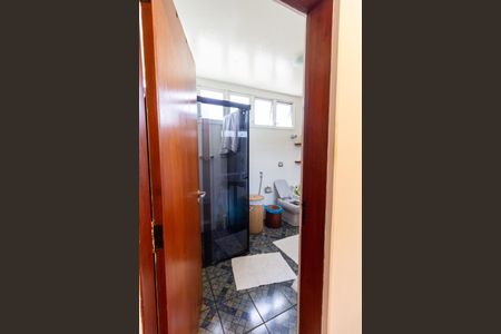 Casa à venda com 400m², 3 quartos e 4 vagas Casa à venda com 400m², 3 quartos e 4 vagasBanheiro da Suíte