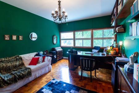 Casa à venda com 400m², 3 quartos e 4 vagas Casa à venda com 400m², 3 quartos e 4 vagasQuarto 1