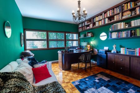 Casa à venda com 400m², 3 quartos e 4 vagas Casa à venda com 400m², 3 quartos e 4 vagasQuarto 1