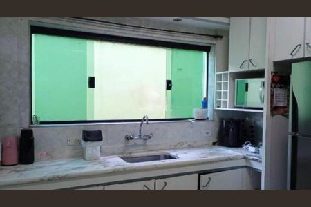 Casa à venda com 225m², 3 quartos e 2 vagas