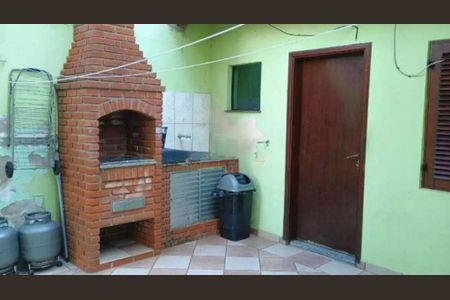 Casa à venda com 225m², 3 quartos e 2 vagas