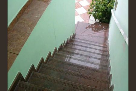 Casa à venda com 225m², 3 quartos e 2 vagas