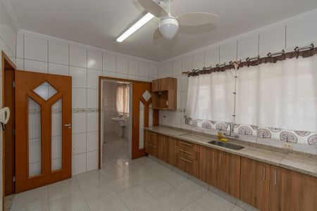 Casa de condomínio para alugar com 270m², 5 quartos e 2 vagas Casa de condomínio para alugar com 270m², 5 quartos e 2 vagasCozinha