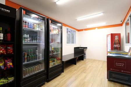 Apartamento à venda com 30m², 1 quarto e sem vagaMini Mercado