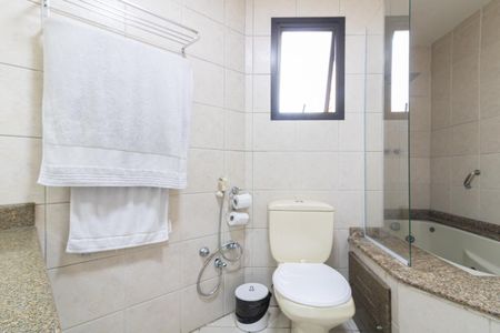 Apartamento à venda com 35m², 1 quarto e 1 vaga Apartamento à venda com 35m², 1 quarto e 1 vagaBanheiro