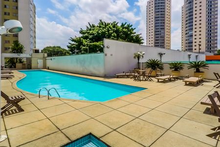 Apartamento à venda com 64m², 2 quartos e 1 vagaÁrea comum