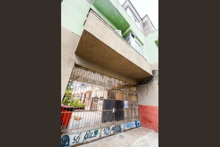Apartamento para alugar com 52m², 2 quartos e sem vagaFachada + Plaquinha 