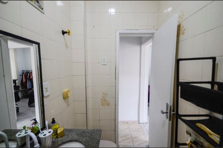 Apartamento para alugar com 52m², 2 quartos e sem vagaBanheiro