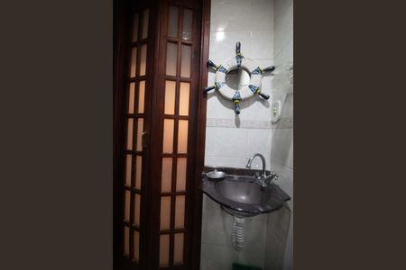 Apartamento à venda com 80m², 3 quartos e 1 vaga Apartamento à venda com 80m², 3 quartos e 1 vagaBanheiro social