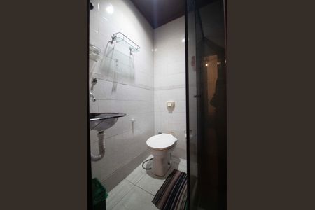 Apartamento à venda com 80m², 3 quartos e 1 vaga Apartamento à venda com 80m², 3 quartos e 1 vagaBanheiro social