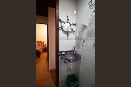 Apartamento à venda com 80m², 3 quartos e 1 vaga Apartamento à venda com 80m², 3 quartos e 1 vagaBanheiro social