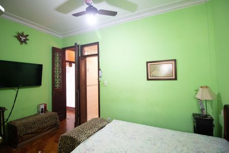 Apartamento à venda com 80m², 3 quartos e 1 vaga Apartamento à venda com 80m², 3 quartos e 1 vagaSuíte