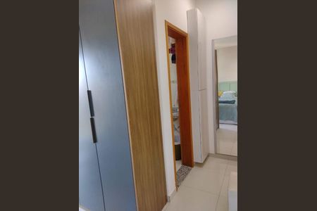 Apartamento à venda com 58m², 2 quartos e 1 vaga