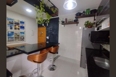 Apartamento à venda com 58m², 2 quartos e 1 vaga