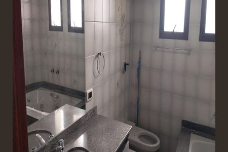 Apartamento à venda com 185m², 3 quartos e 3 vagas