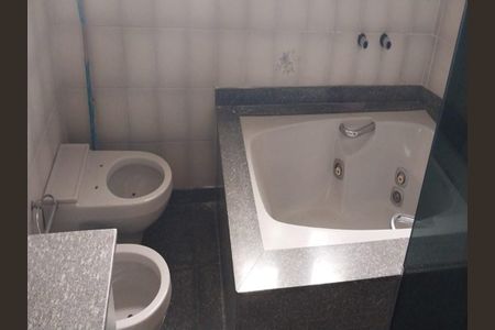 Apartamento à venda com 185m², 3 quartos e 3 vagas