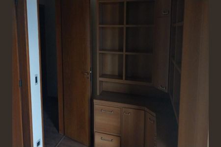 Apartamento à venda com 185m², 3 quartos e 3 vagas