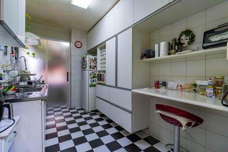 Apartamento à venda com 70m², 2 quartos e 1 vagaCozinha