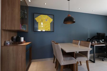 Apartamento à venda com 50m², 2 quartos e 1 vagaSala de Jantar