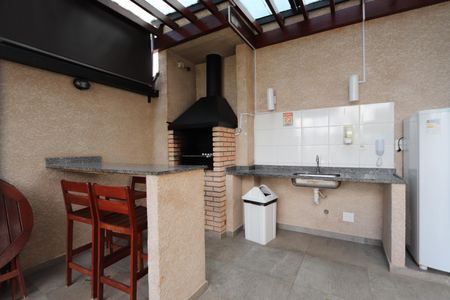 Apartamento à venda com 50m², 2 quartos e 1 vagaÁrea comum - Churrasqueira