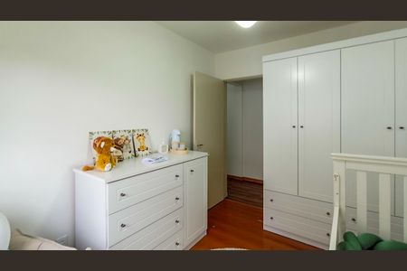 Quarto de apartamento para alugar com 2 quartos, 60m² em Cristal, Porto Alegre