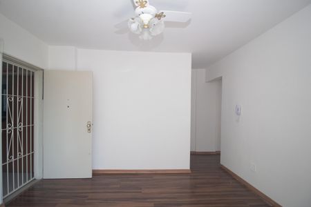 Sala de apartamento para alugar com 2 quartos, 60m² em Cristal, Porto Alegre