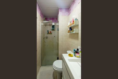 Banheiro de apartamento para alugar com 2 quartos, 60m² em Cristal, Porto Alegre