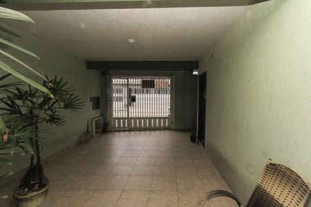 Casa à venda com 160m², 3 quartos e 2 vagas Casa à venda com 160m², 3 quartos e 2 vagasGaragem