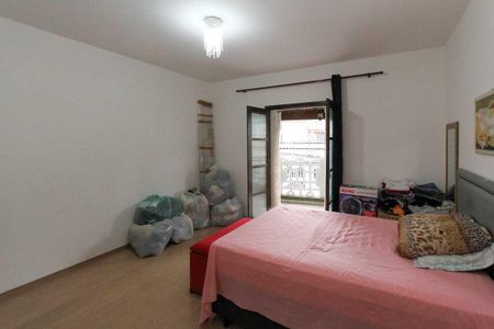 Casa à venda com 160m², 3 quartos e 2 vagas Casa à venda com 160m², 3 quartos e 2 vagasSuite